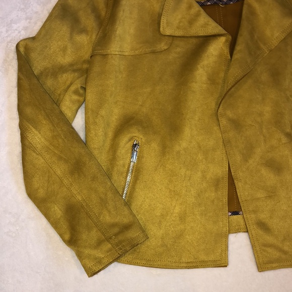 Philosophy Yellow Faux Suede Jacket with Pockets - Picture 3 of 6